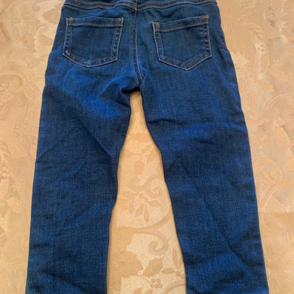 Cute little girl separates sz3t - Picture 10 of 12